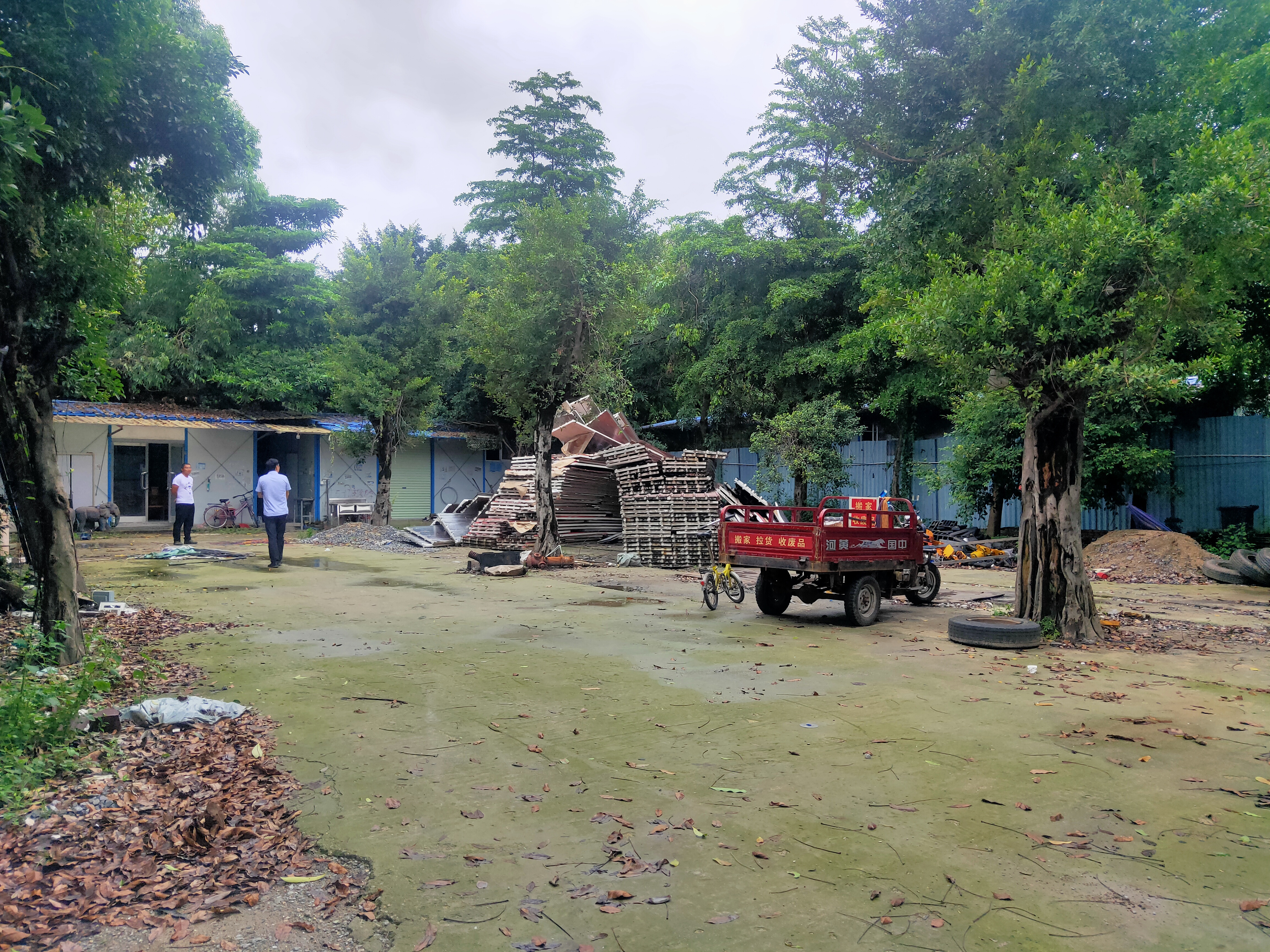 越秀乐华一手土地出售，两个独院，主干道边，带有搭建办公室6