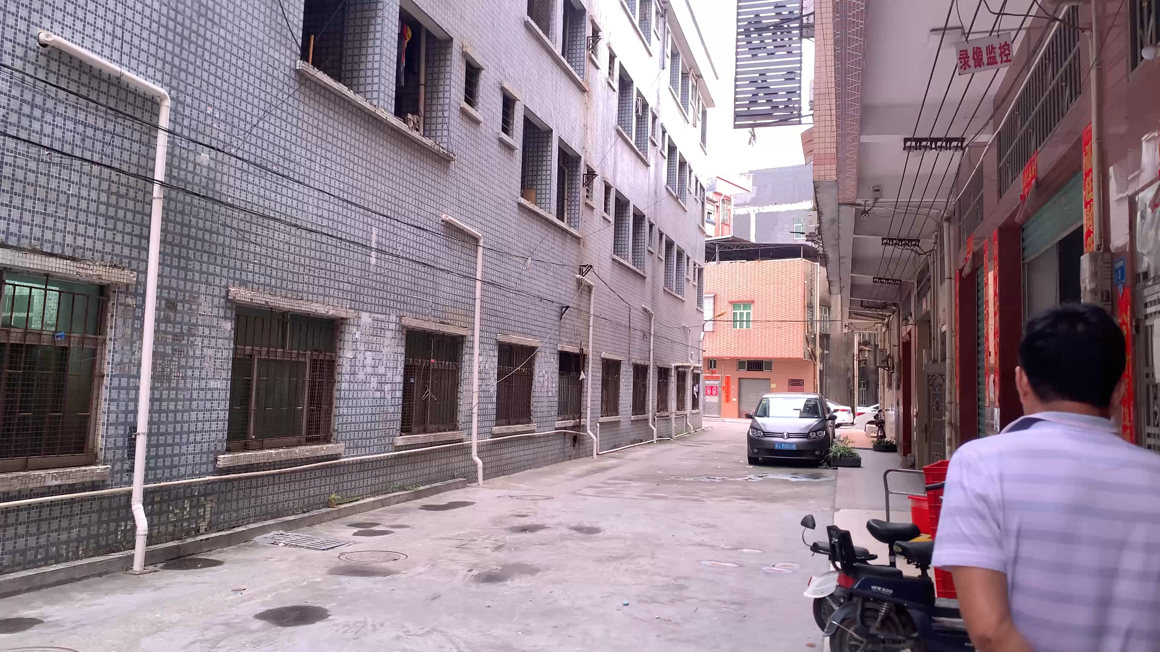 常平元江元一楼150平方仓库出租。