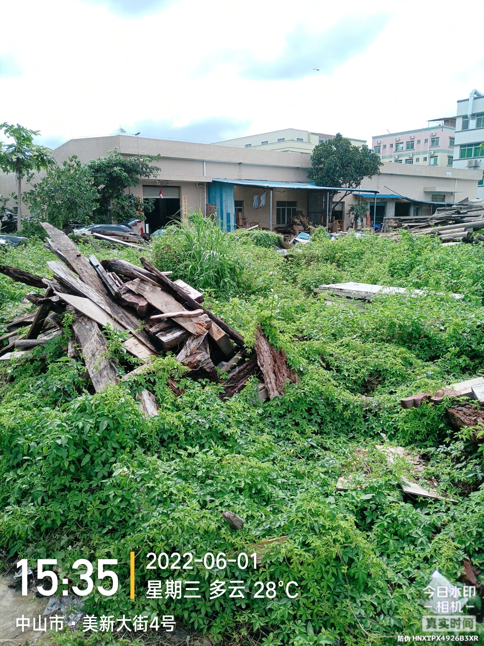 三乡前陇工业区1000方空地出租，地理位置好国道旁边多个行业7