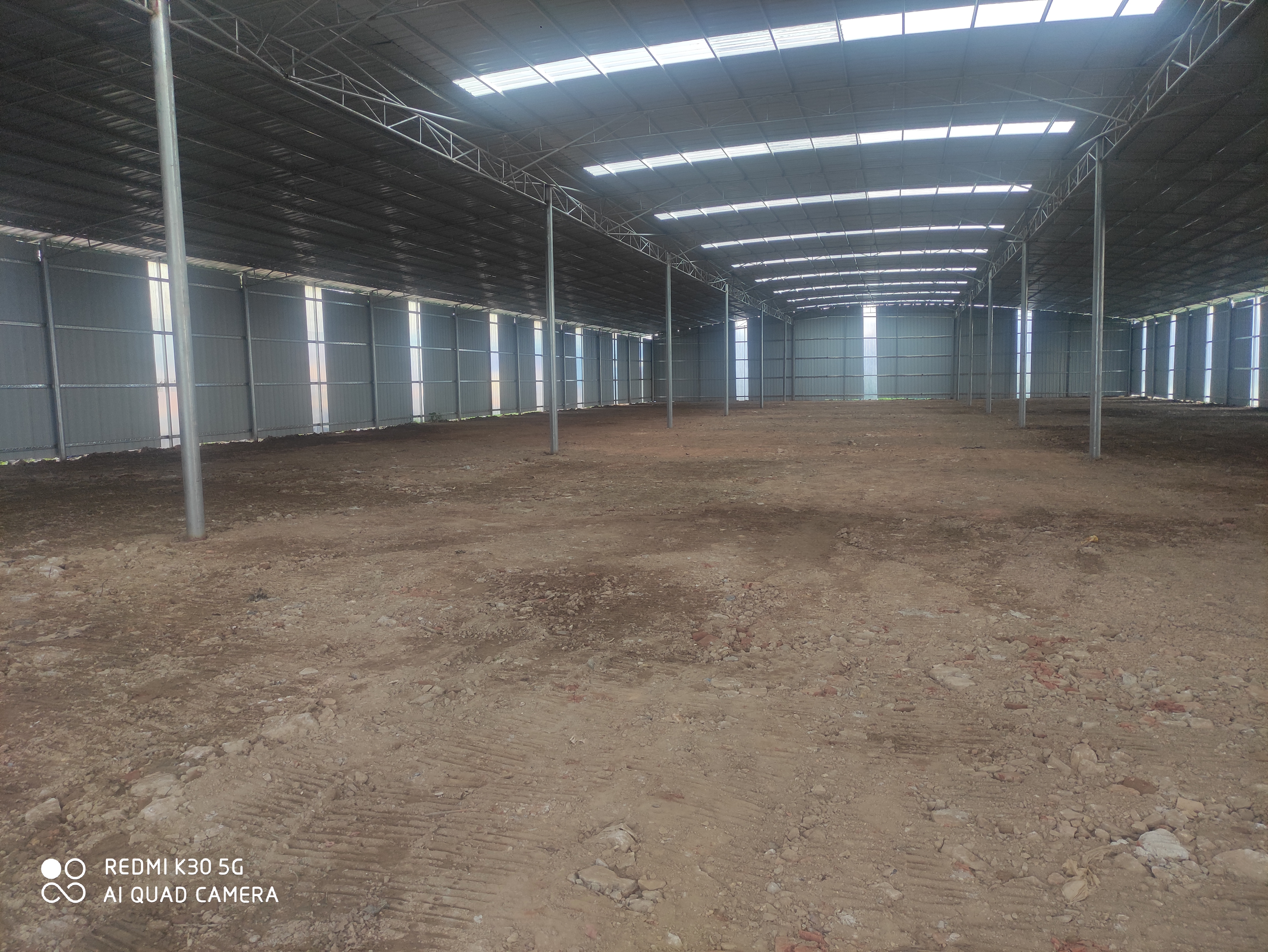 火炬开发区东区白沙湾新出2300平钢结构单一层厂房仓库出租