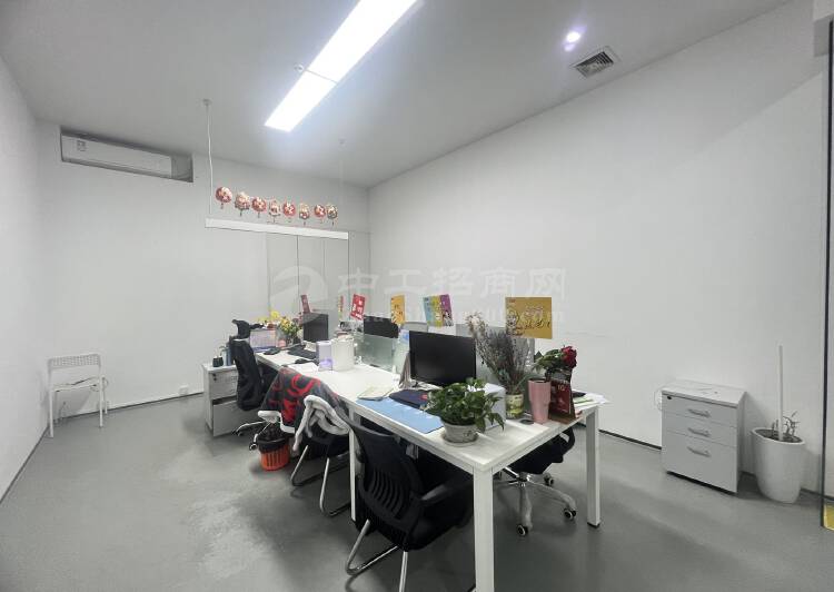 福永写字楼办公室出租860平方豪华精装修适合做研发办公电商等8