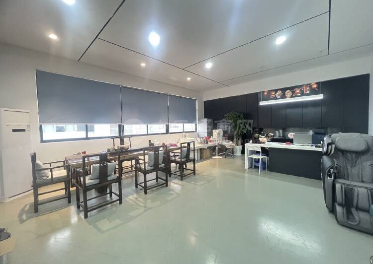 福永写字楼办公室出租860平方豪华精装修适合做研发办公电商等5