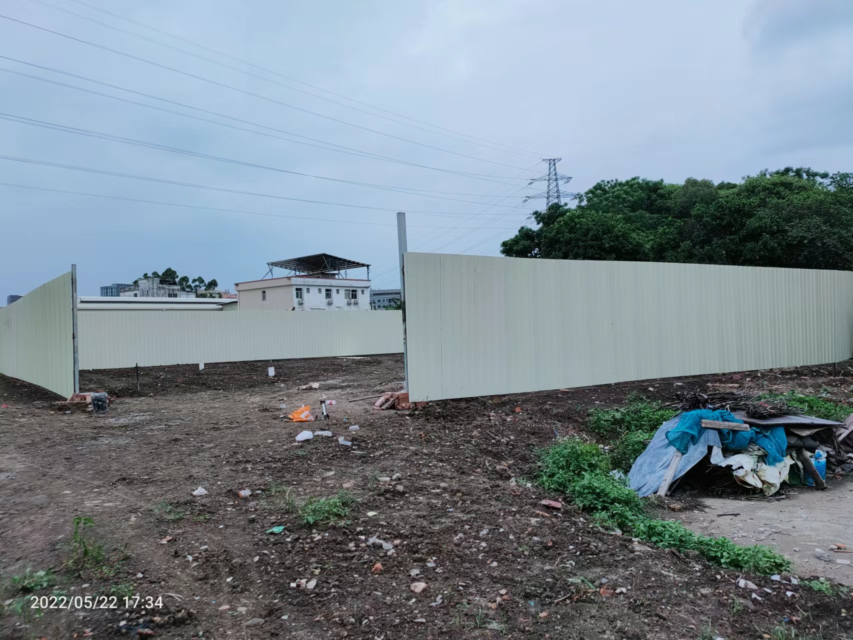 寮步原房东空地，带两个集装箱1