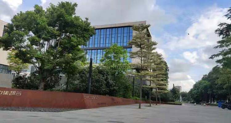 东莞松山湖开发区中集智谷2080平方整栋内含多间办公室招租2