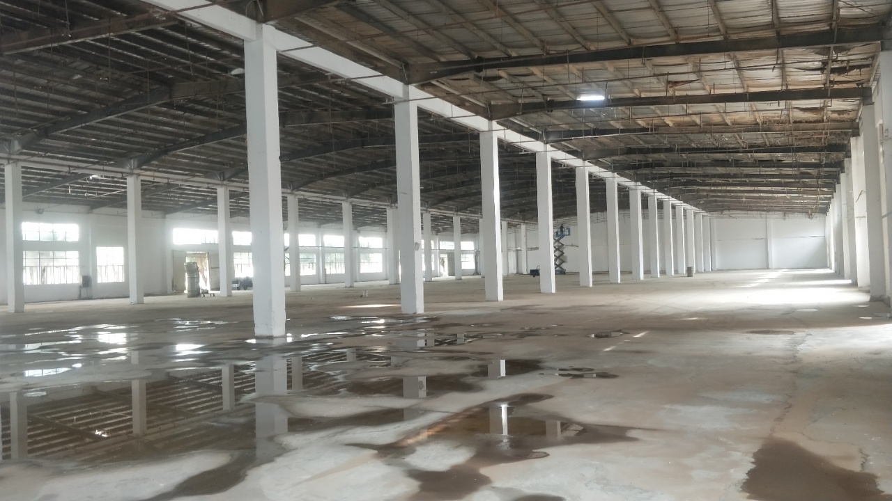 东升高沙工业区独栋单一层厂房仓库6500方出租，滴水9米