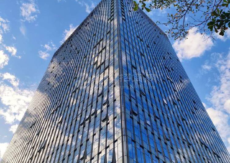 南山科技园讯美科技大厦1780平，一手直租，使用率高深大地铁8