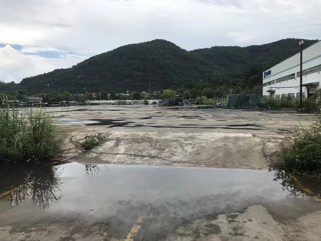 东城松山湖大道空地出租1