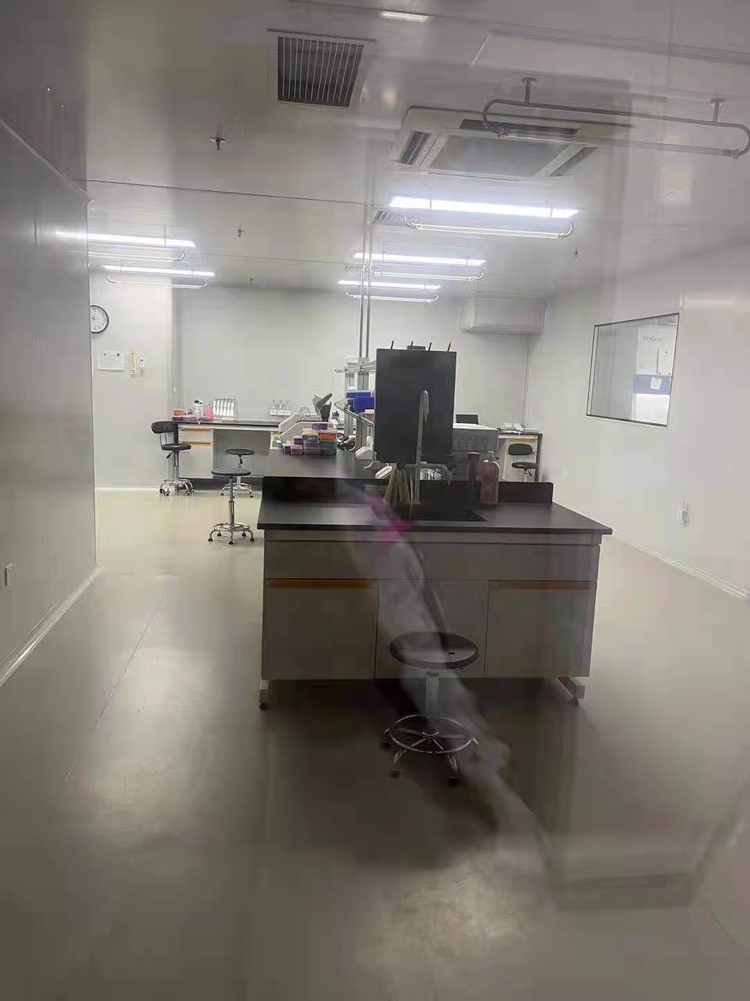盐田区盐田港西地铁口，PCR办公研发生物实验室，医药研发办公