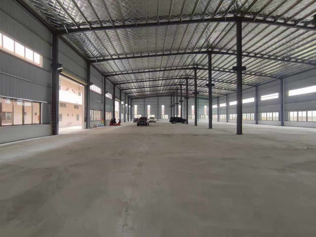 南沙独院工业厂房仓库出租10000平方，层高9米，空地大，