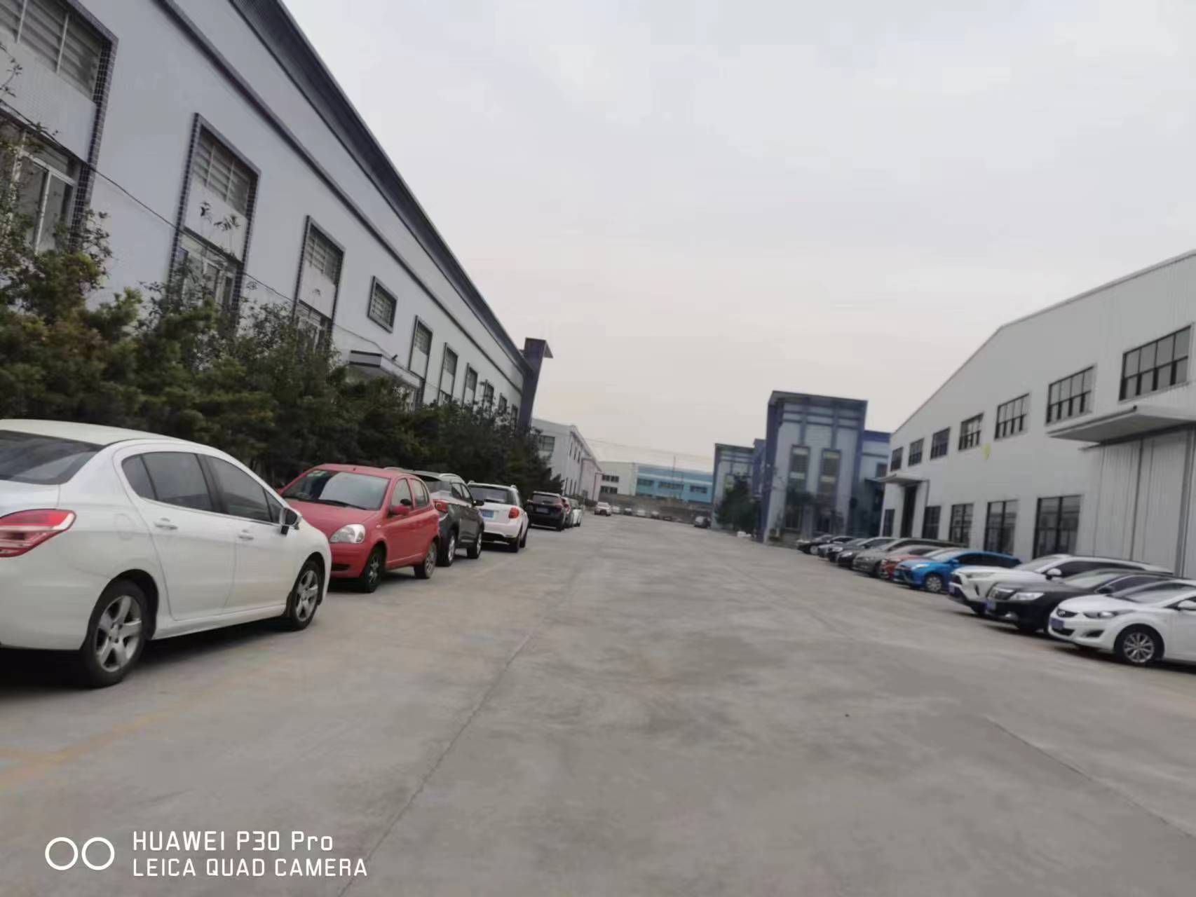 江门鹤山甲类化工厂房4500平方有生产车间有仓库