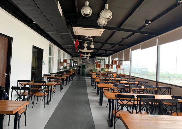 包赚钱，广州大型创意园写字楼的饭堂食堂200平方转让便宜出租4