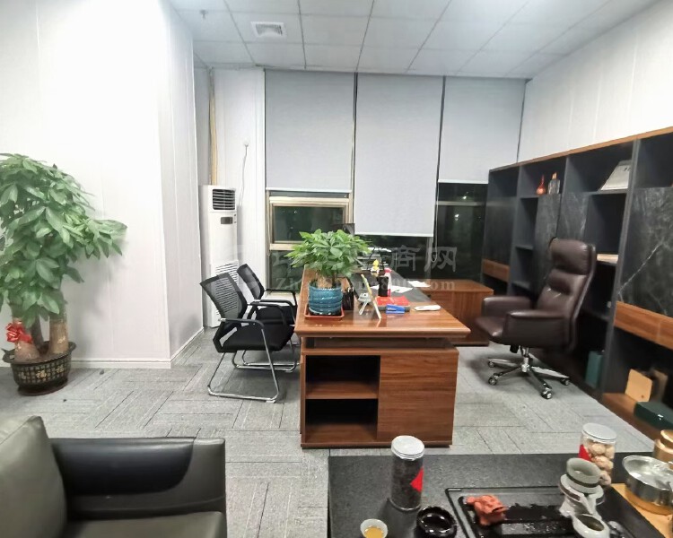 清湖地铁站600平办公室出租带家私拎包办公