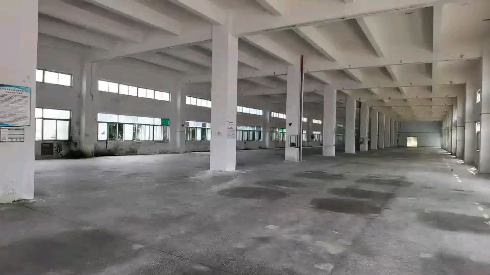龙岗宝龙工业区原房东红本厂房仓库12000平出租一楼层高6米