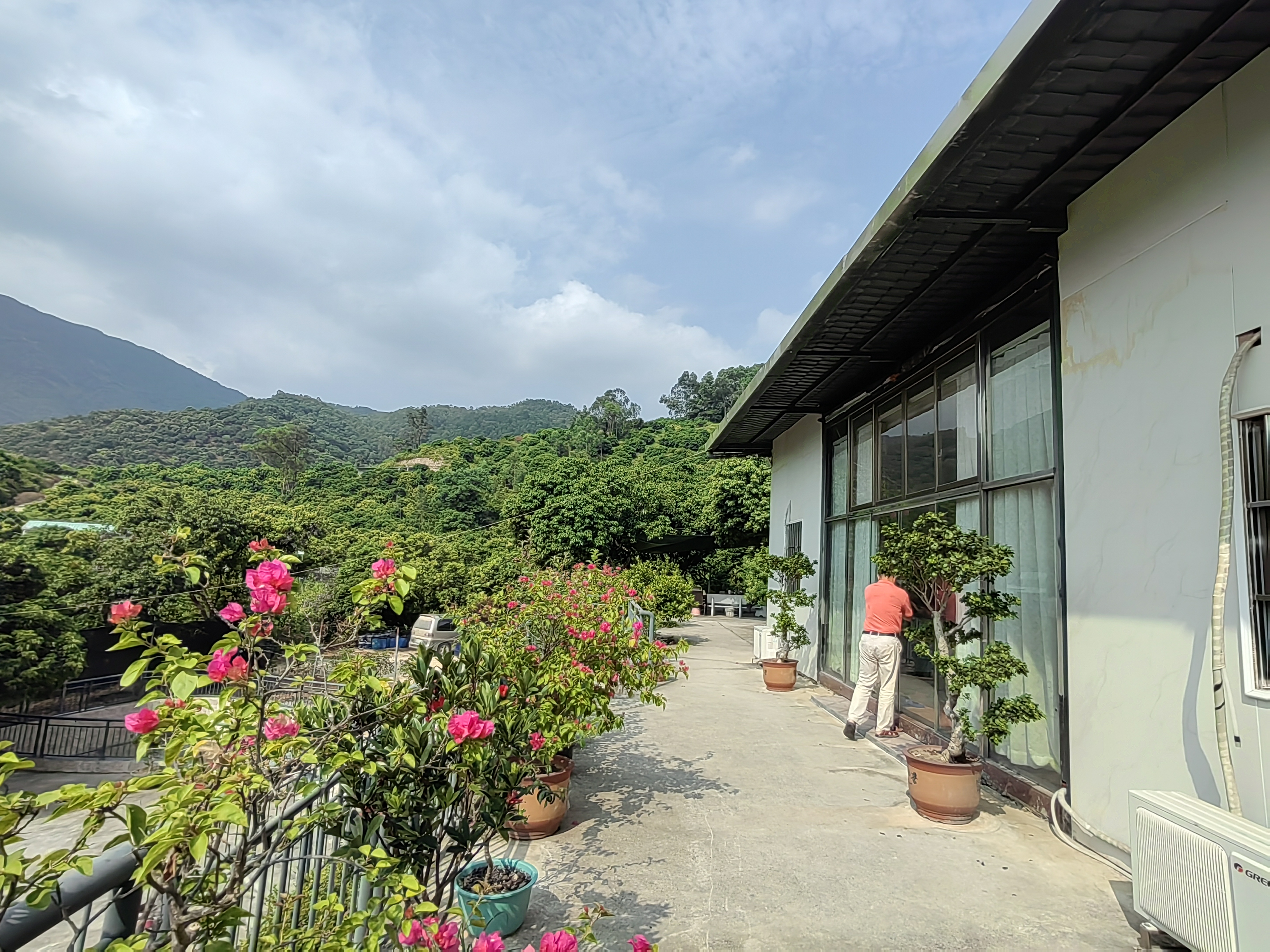 房东独栋钢构半山写字楼面积3000平出租3