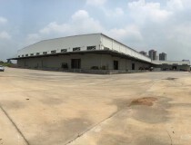 龙门镇独院单一层厂房总面积约21000平方，厂房滴水7.5米