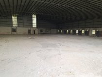 西樵镇新出陶瓷仓库岩板加工厂房面积：2700方出租