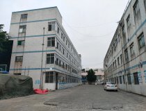 深圳市新出厂房，厂房可进23米大货车，厂房位于碧头地铁口附近