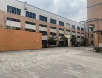 深圳龙华稀缺红本厂房出售，总面积12400平，空地大，原房东