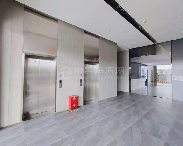 广州珠江新城片区精装修的写字楼50方到3000方中高层