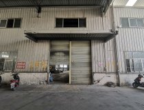 港口崇章路1670㎡大仓库，高度10米