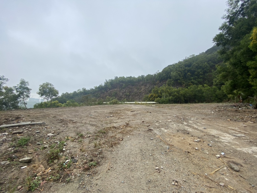 横岗山边空地5万平.手续齐全5