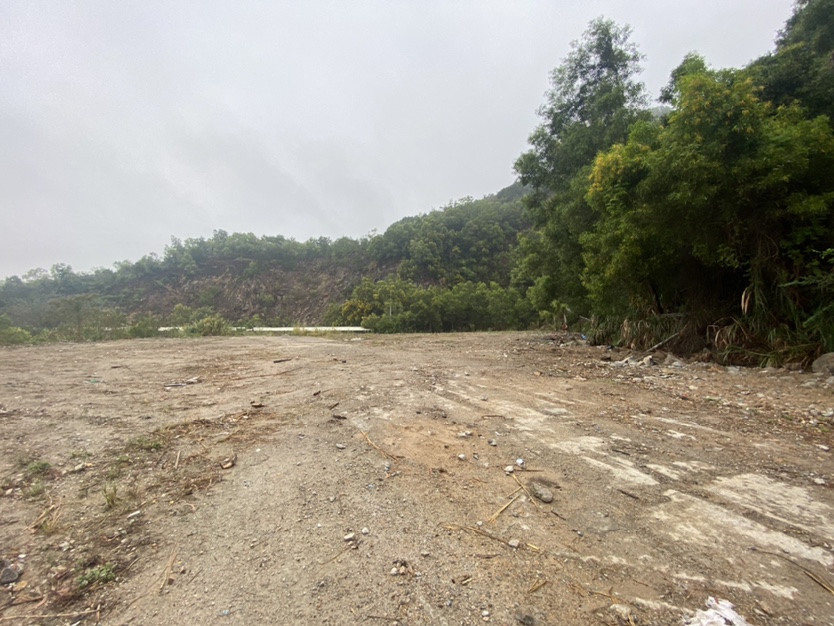 横岗山边空地5万平.手续齐全4