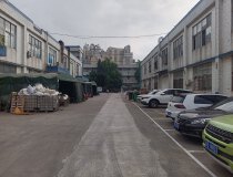 深圳松岗新出厂房，实际面积出租，价格实惠，园区停车方便。