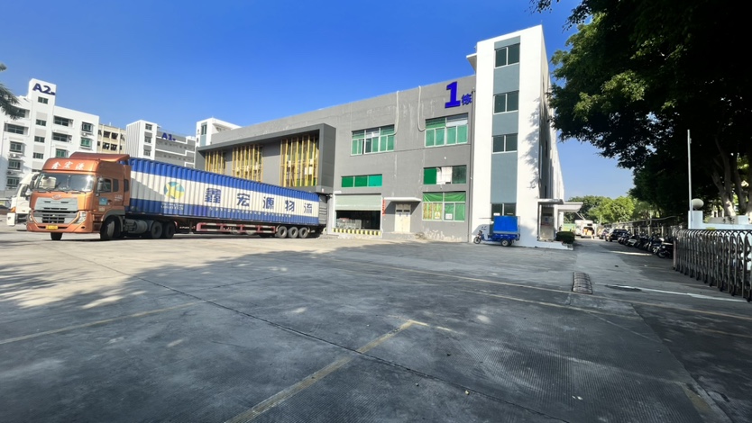 福永塘尾一楼4500平米带卸货平台重工业厂房仓库出租