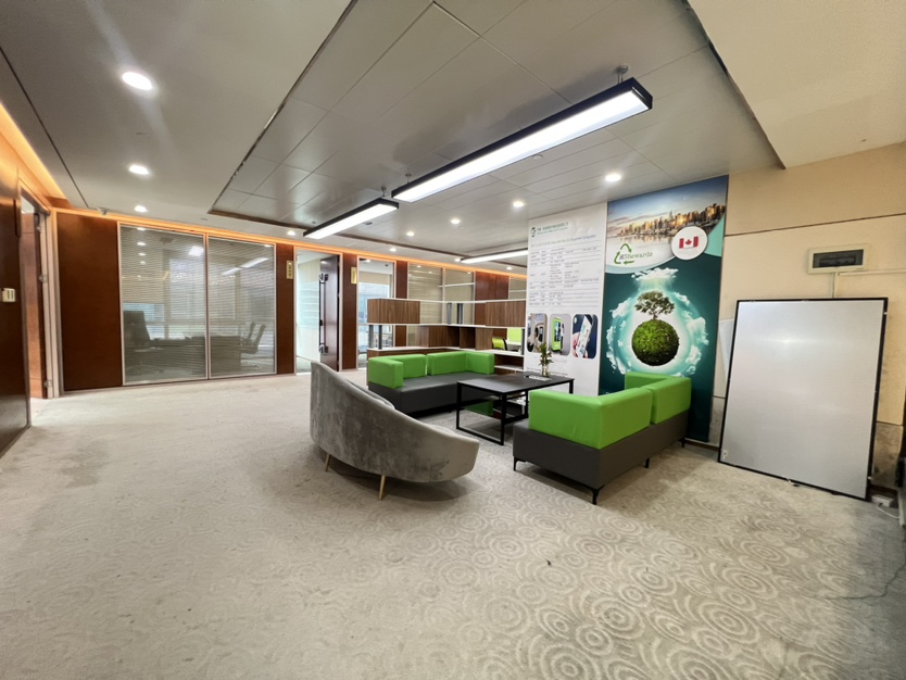 宝安中心500平精装办公室出租带家私空调使用率高配套齐全