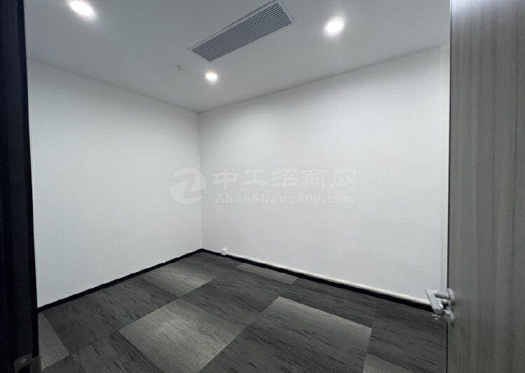 南山科技园粤海街道甲级写字楼全新精装修办公室6