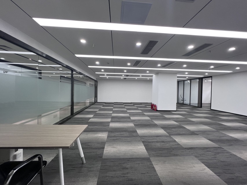 南山科技园粤海街道甲级写字楼全新精装修办公室