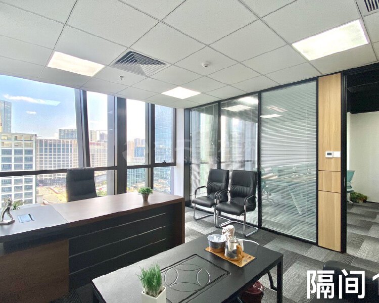 龙岗中心区地铁口甲级写字楼精装150平带家私办公室出租