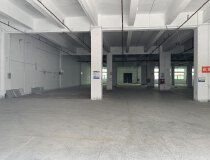 福永和平一楼仓库1100平米大小分租