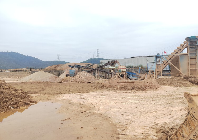 东莞清溪洗沙场20000平方出租现成洗沙设备，工业用地4