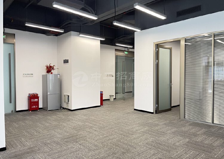 龙华地铁环智中心精装150平起租，5A级办公室，一手开发商3