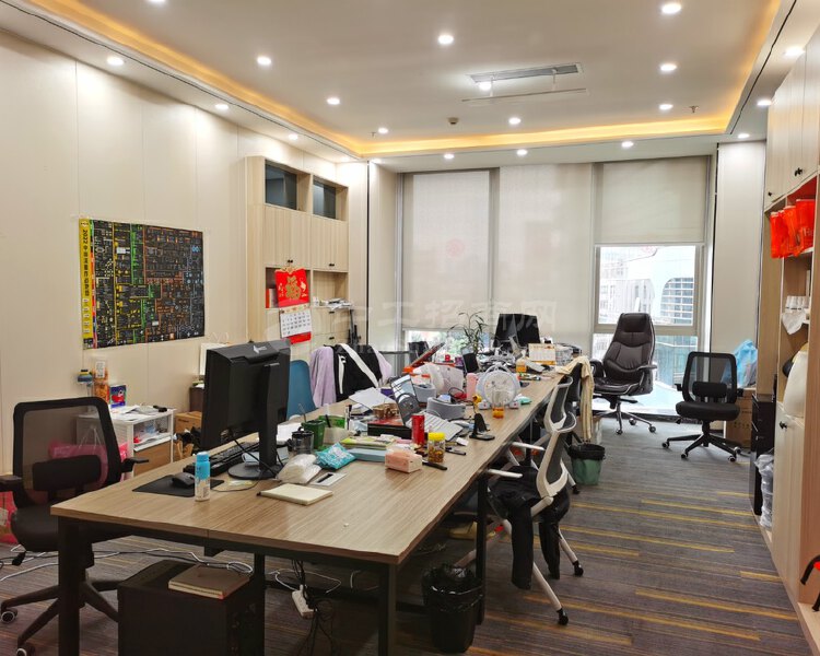 南山华侨城创意园区小面积精装修办公室