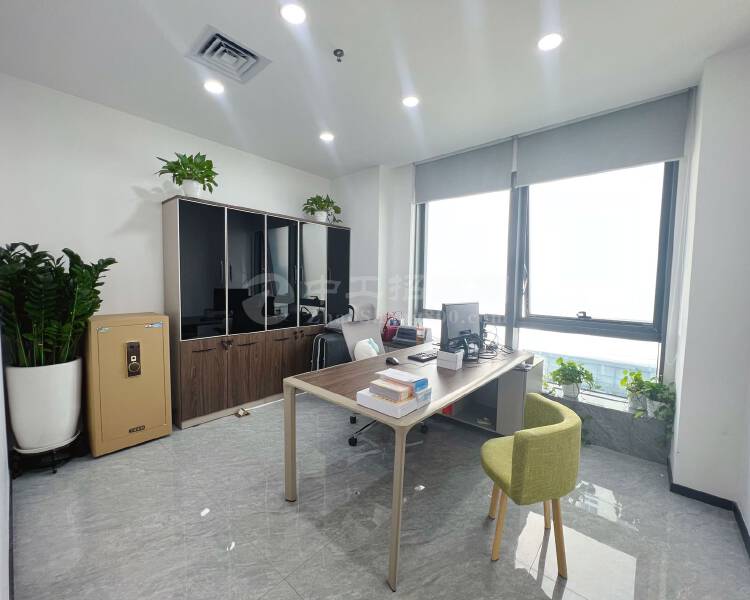 科技园高新园小面积带隔间精装修办公室出租。