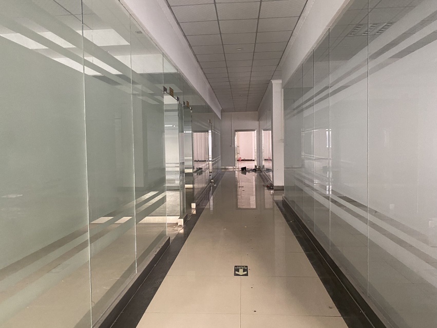 虎门原房东独院厂房9000平方三层带装修空地超大实际面积出租