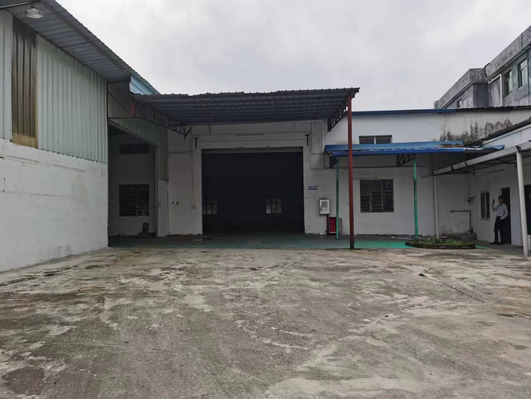 黄埔永和开发区新出独院仓库约1100平，可做生产，仓库