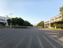 观澜高速出口3万平方厂房出租