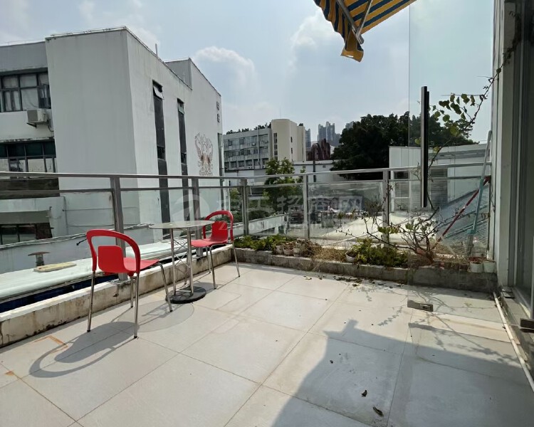 布吉南岭独栋复式办公室100平出租，独此一栋带阳台