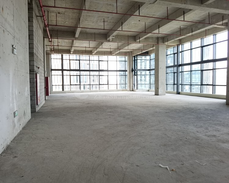 龙岗大运中心城全新写字楼办公室300平方出售带红本可注册公司
