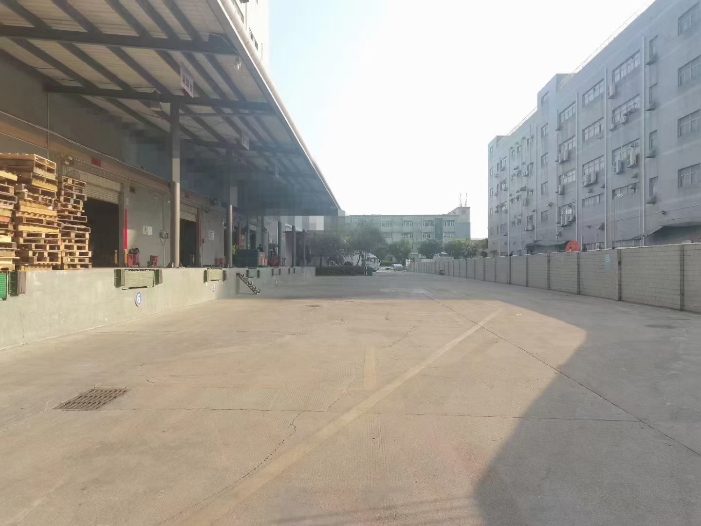 福永和平一楼1150原房东带红本仓库可进货柜车