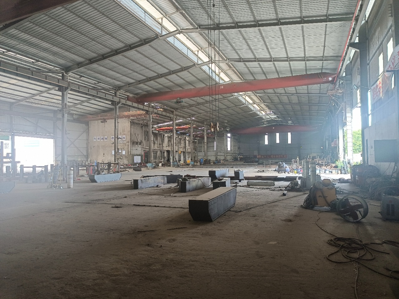 惠东平山独院单一层钢结构厂房仓库出租。