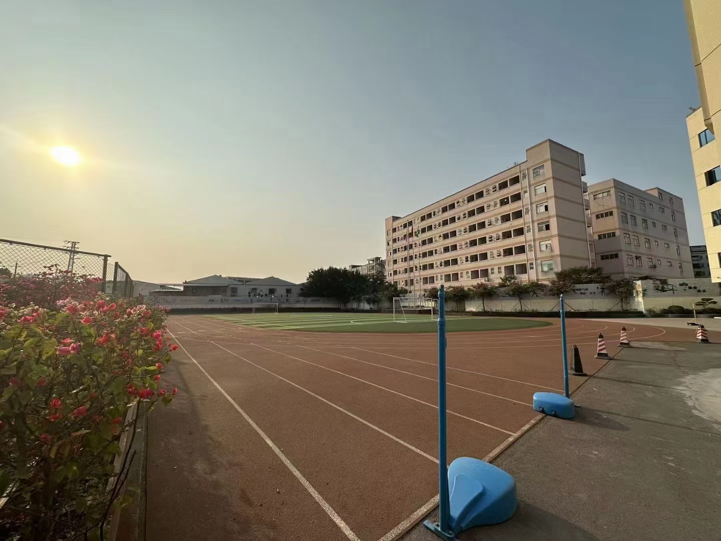 充电桩空地11000平横岗新出的空地1万1平实际面积出租1