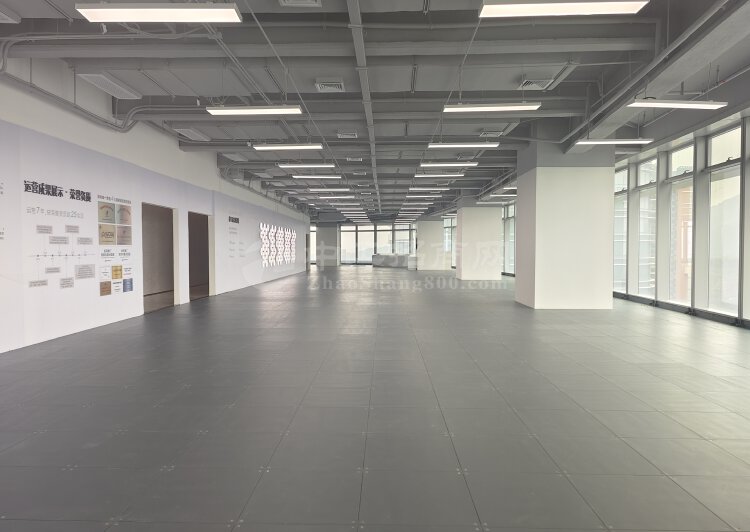 龙岗李朗东久创新产业园500平方精装修办公室出租大小分租2