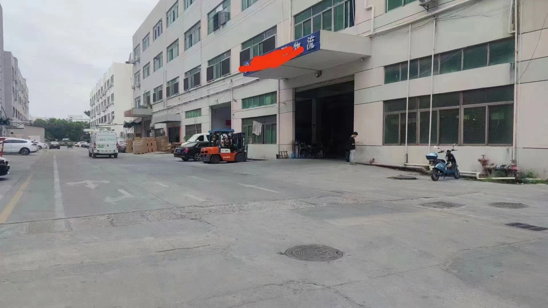 福永塘尾大型工业园一楼2000平米精装修物流仓库出租