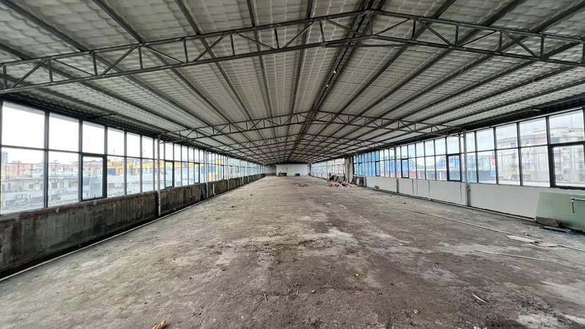 东莞东城新出楼上厂房，适合做仓库，全新钢结构，光线通透