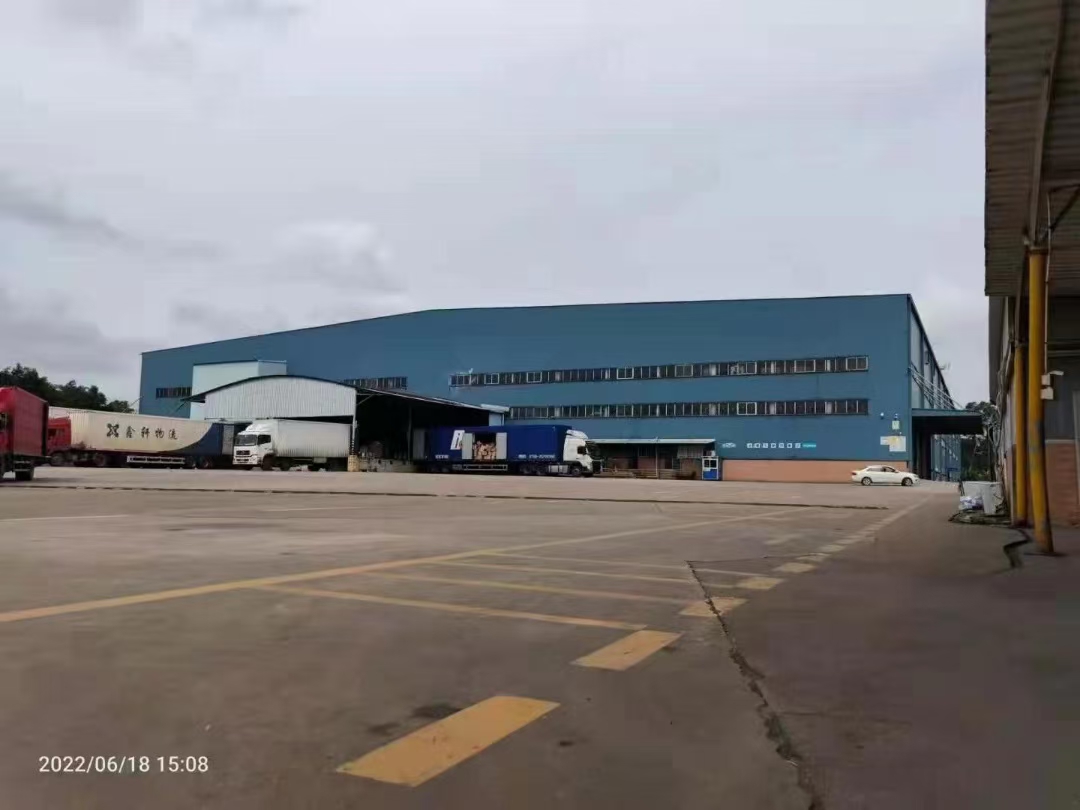 东升镇新出钢构物流仓库面积28000平 两层！！！