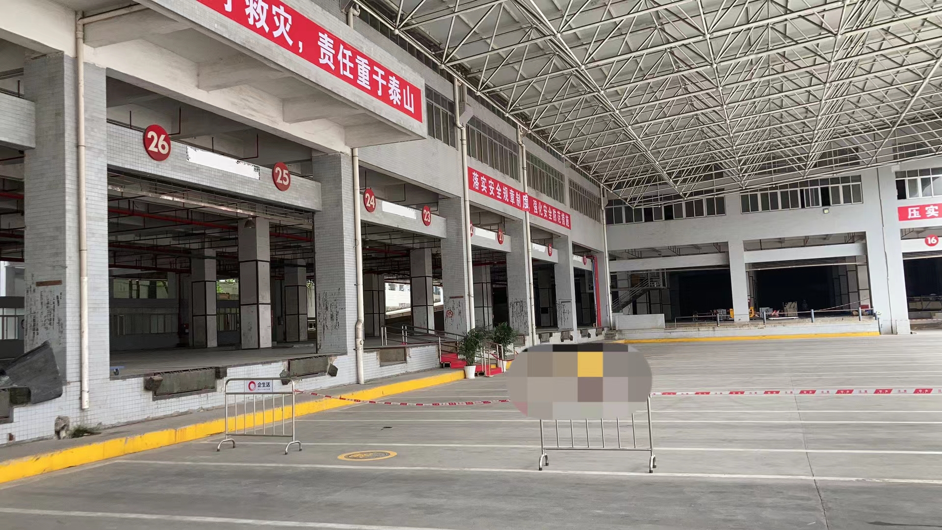 龙华深圳北站附近一楼重工7000㎡带卸货平台仓库厂房出租